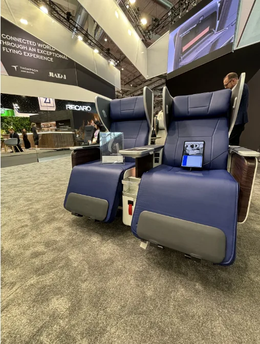 建木 BABELFLEX 在 Aircraft Interiors EXPO 的展品与展位